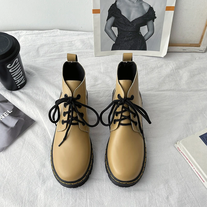 2021 New Pu Boots Women Boots Women Shoes Thick Sole Lace Up Autumn Winter Short Ankle Boots for Women Motorcycle Boots
2021 New Pu Boots Women Boots Women Shoes Thick Sole Lace Up Autumn Winter Short Ankle Boots for Women Motorcycle Boots