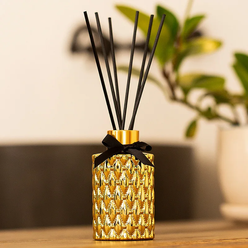 100ml Premium Golden Aromatherapy Bottle Rattan Reed Diffuser Set for Bedroom Air Freshener Household Decoration
100ml Premium Golden Aromatherapy Bottle Rattan Reed Diffuser Set for Bedroom Air Freshener Household Decoration