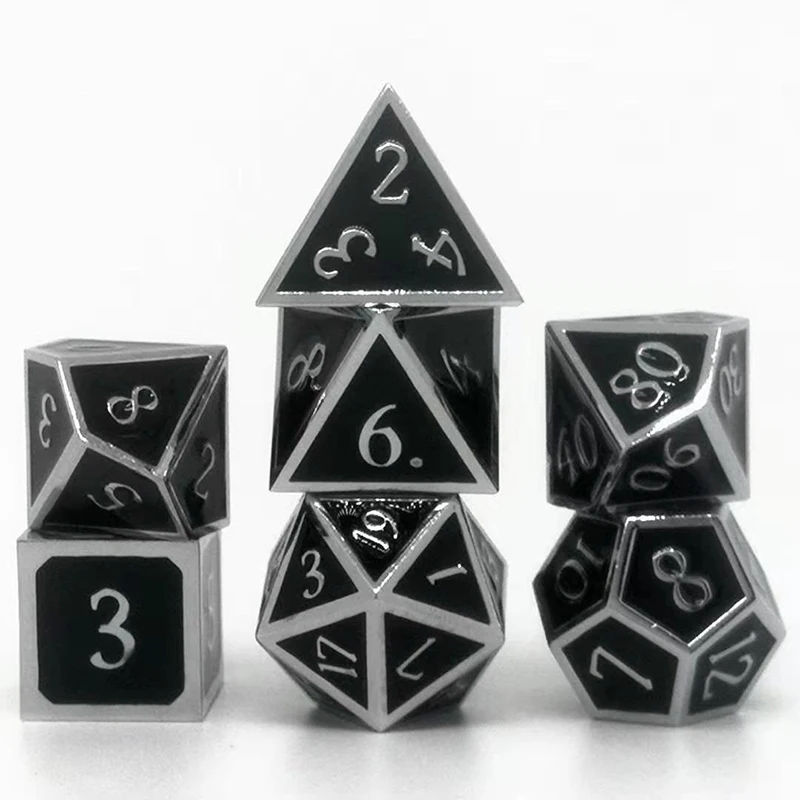 7pc/lot Solid Color Metal Dice Set D4 D6 D8 D10 D10% D12 D20 Portable RPG Dice Set Dnd RpgBoard Game Cubes Dados Dobbelsteen
7pc/lot Solid Color Metal Dice Set D4 D6 D8 D10 D10% D12 D20 Portable RPG Dice Set Dnd RpgBoard Game Cubes Dados Dobbelsteen