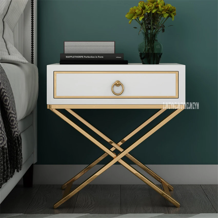 Light Luxury Nightstand Post-Modern Bedside Cupboard Furniture Storage Corner Cabinet,Solid Wood+Gold Plated Stainless Steel
Light Luxury Nightstand Post-Modern Bedside Cupboard Furniture Storage Corner Cabinet,Solid Wood+Gold Plated Stainless Steel