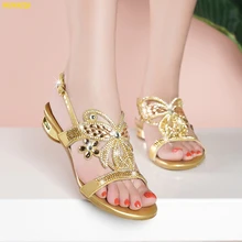 WUYAZQI Fashion womens sandals Women Crystal Slippers Glitter Bling Female Flip Flops Outdoor Ladies Slides Hot Beach Shoes Q8