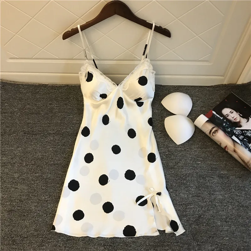 Harajpee Nightgowns Summer Thin Ice Silk Short Sleeve Korean Sexy Pajamas with Bra Spring and Autumn Wave Point Home Wear Dress
Harajpee Nightgowns Summer Thin Ice Silk Short Sleeve Korean Sexy Pajamas with Bra Spring and Autumn Wave Point Home Wear Dress