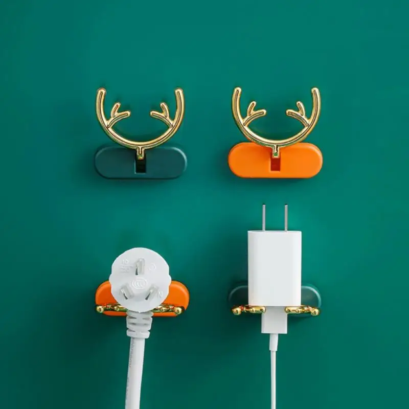 2pcs Wall Hanging Hook Vintage Deer Head Antlers For Hanging Clothes Hat Scarf Key Deer Horns Hanger Rack Wall Decoration
2pcs Wall Hanging Hook Vintage Deer Head Antlers For Hanging Clothes Hat Scarf Key Deer Horns Hanger Rack Wall Decoration