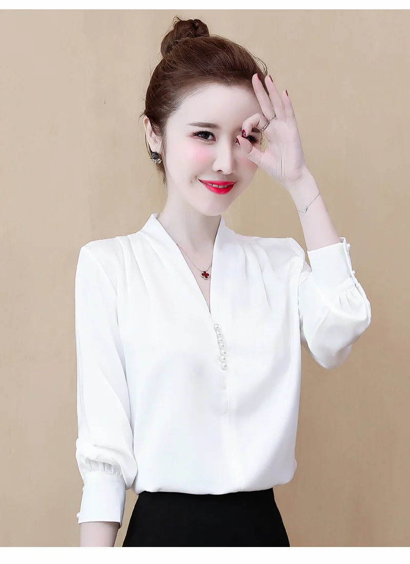 Long Lantern Sleeves Women Tshirt 2020 Autumn Unique Beading Design Special Silk Material Office Lady Noble Temperament