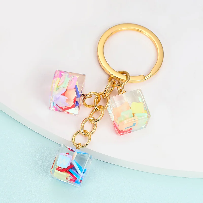 2021 New creative acrylic cube dried flower cat claw dice diamond ice keychain fashion handbag pendant car decoration gift
2021 New creative acrylic cube dried flower cat claw dice diamond ice keychain fashion handbag pendant car decoration gift