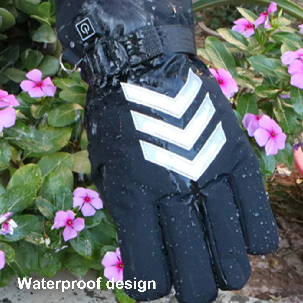 2600mAh Heated Gloves Rechargeable Heated Gloves Winter Gloves for Motorcycle Ski Climbing
2600mAh Heated Gloves Rechargeable Heated Gloves Winter Gloves for Motorcycle Ski Climbing