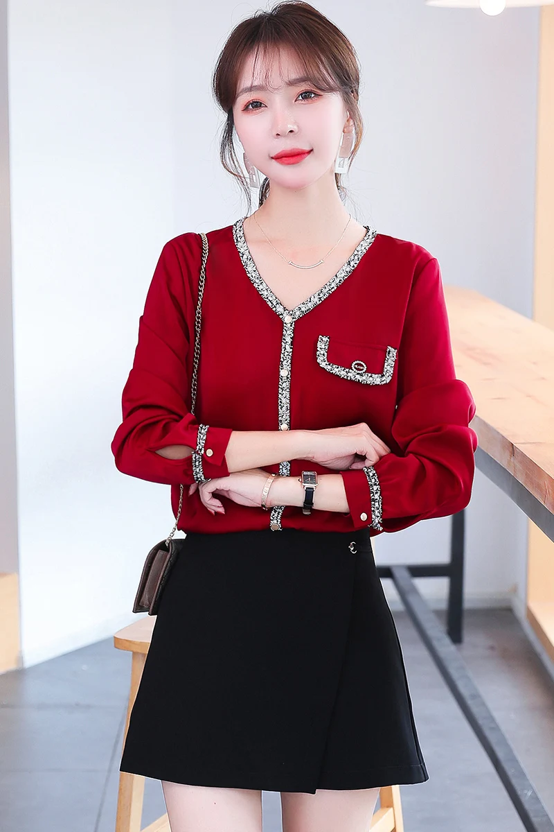 New Long-sleeved Blouse Summer Plus Size Fashion Tops Satin Dropshipping V-neck Shirt Splicing Casual Blouses Houthion
New Long-sleeved Blouse Summer Plus Size Fashion Tops Satin Dropshipping V-neck Shirt Splicing Casual Blouses Houthion