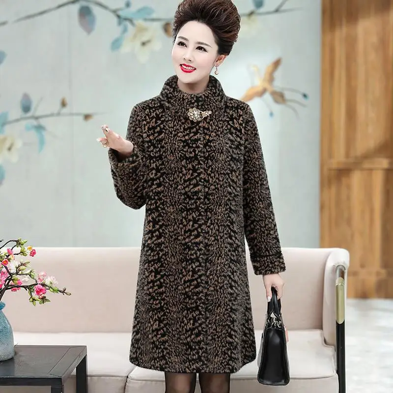 

2020 Winter Middle Aged Women Faux Mink Cashmere Long Sweater Cardigans Outwear Lady Warm knit Leopard Coat plus size 4XL A44