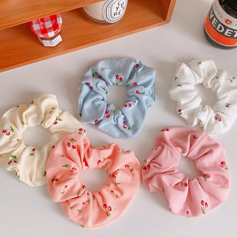 Elegant Scrunchies Elastic Hair Bands Fruits Scrunchie Fashion Headband Women Girl Ponytail Holder Hair Accessories Cherry Print
Elegant Scrunchies Elastic Hair Bands Fruits Scrunchie Fashion Headband Women Girl Ponytail Holder Hair Accessories Cherry Print