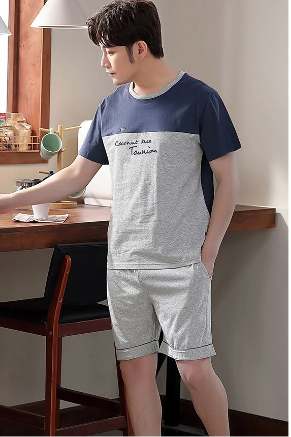 New Plus Size Pajamas for Men Casual Cotton Pajama Sets Summer Short Sleeve Pijama+Elastic Pant Outwear Shorts Home Suit Pyjamas
New Plus Size Pajamas for Men Casual Cotton Pajama Sets Summer Short Sleeve Pijama+Elastic Pant Outwear Shorts Home Suit Pyjamas
