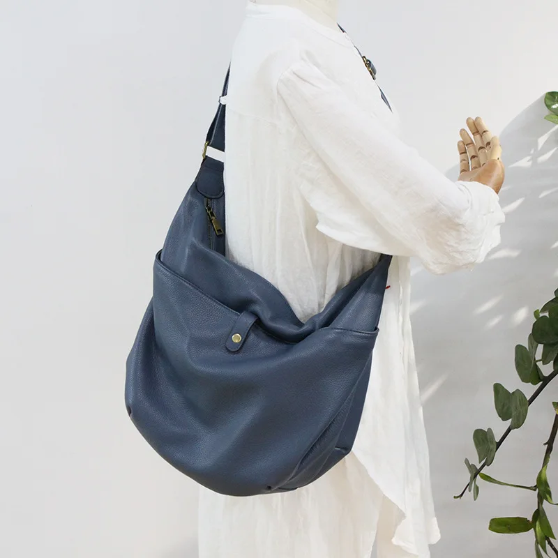 Casual Saddle Style Large Capacity Women Crossbody Bags Real Cow Leather Portable Shoulder Bags For Ladies Messenger Female Bag
Casual Saddle Style Large Capacity Women Crossbody Bags Real Cow Leather Portable Shoulder Bags For Ladies Messenger Female Bag