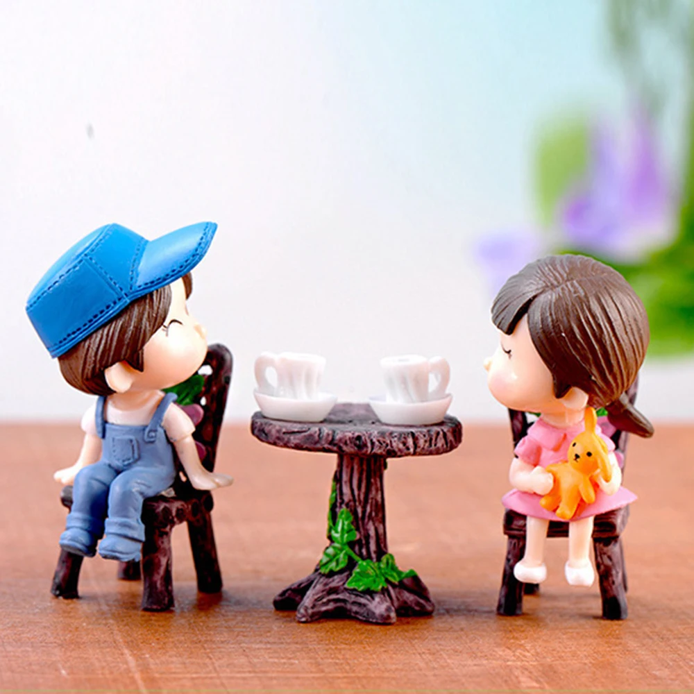 3pcs/Set Pastoral Style Round Table and Chair Decoration Micro-view Resin Craft Micro Landscape Ornament Home Decoration
3pcs/Set Pastoral Style Round Table and Chair Decoration Micro-view Resin Craft Micro Landscape Ornament Home Decoration