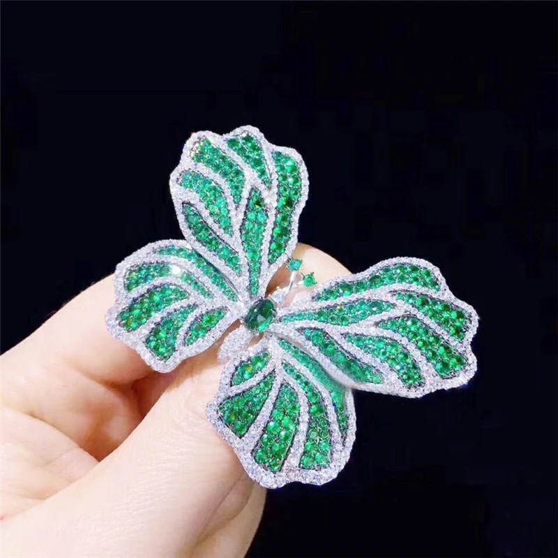Luxury Full Cubic Zirconia Butterfly Brooches for Women Fashion Female Insect Brooch Pin Accessories Jewelry Christmas Broche
Luxury Full Cubic Zirconia Butterfly Brooches for Women Fashion Female Insect Brooch Pin Accessories Jewelry Christmas Broche