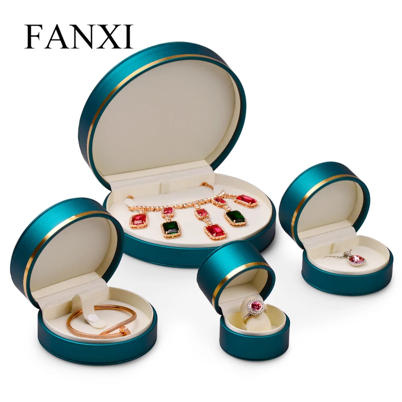 Oirlv Gorgeous Leather Round Double Pad Box Ring Bracelet Display Jewelry Packaging Box Storage Display Jewelry Packing Gift Box
Oirlv Gorgeous Leather Round Double Pad Box Ring Bracelet Display Jewelry Packaging Box Storage Display Jewelry Packing Gift Box