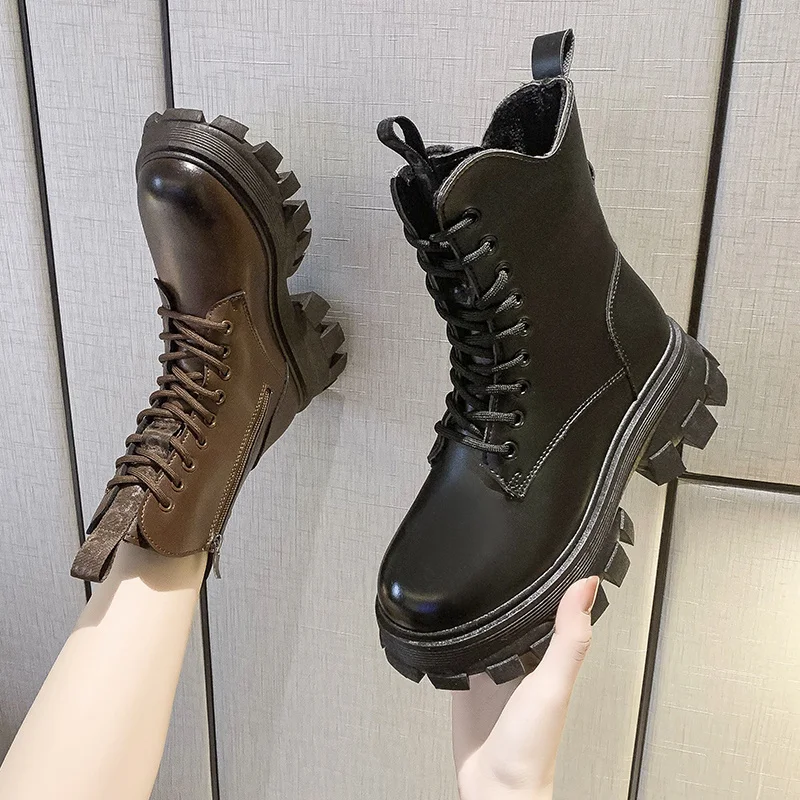 2021 Winter New Leather Martin Boots British Style Side Zipper Platform Knight Boots Women's Fashion Lace Black Botas De Mujer
2021 Winter New Leather Martin Boots British Style Side Zipper Platform Knight Boots Women's Fashion Lace Black Botas De Mujer