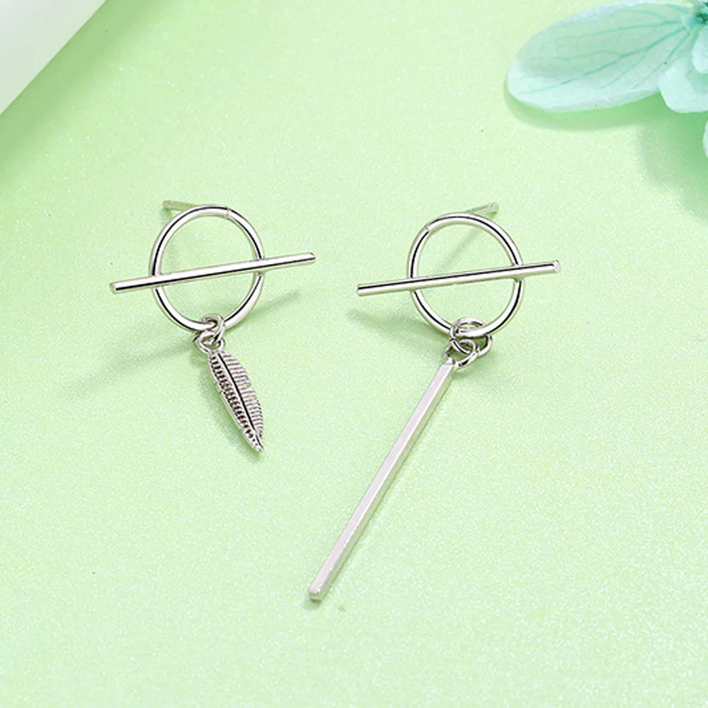 Hip Hop Rock Tassel Feather Earrings Contracted Retro Geometric Asymmetric Street Snap Stud earrings Women Jewelry Gifts
Hip Hop Rock Tassel Feather Earrings Contracted Retro Geometric Asymmetric Street Snap Stud earrings Women Jewelry Gifts