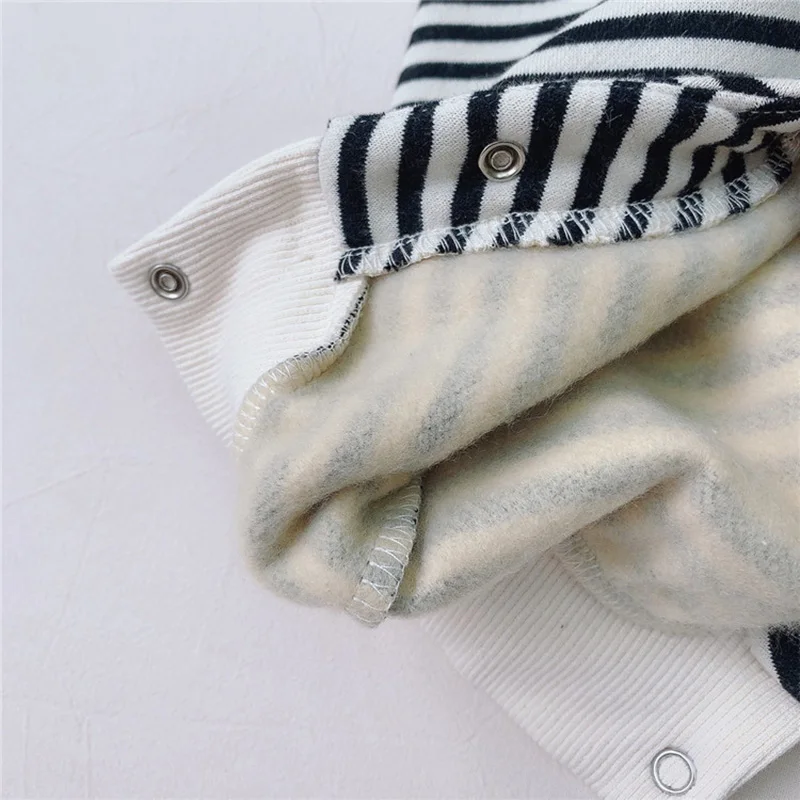 MILANCEL 2020 Baby Rompers Fur Lining Baby Boys Clothes Infant Girls Outerwear Baby Outfit Baby onesie
MILANCEL 2020 Baby Rompers Fur Lining Baby Boys Clothes Infant Girls Outerwear Baby Outfit Baby onesie