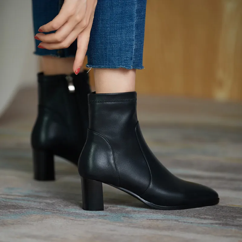FEDONAS 2020 Ankle Cowboy Boots For Women Autumn Winter Side Zipper Thick Heels Shoes Woman Heels Genuine Letaher Boots Boots
FEDONAS 2020 Ankle Cowboy Boots For Women Autumn Winter Side Zipper Thick Heels Shoes Woman Heels Genuine Letaher Boots Boots