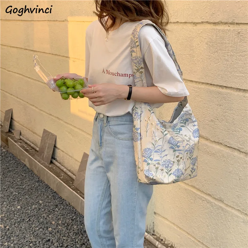 Top-handle Bags Women Large Capacity Floral Texture Vintage Design Fashion Korean Style Ins Luxury Brand Handbags Lady All-match 
Top-handle Bags Women Large Capacity Floral Texture Vintage Design Fashion Korean Style Ins Luxury Brand Handbags Lady All-match