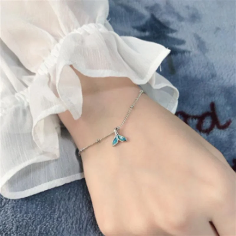 New Korean Fashion Mermaid Tail Bracelet Sliver Charm Adjustable Braclets Female Trendy Resizable Braclets Wholesale
New Korean Fashion Mermaid Tail Bracelet Sliver Charm Adjustable Braclets Female Trendy Resizable Braclets Wholesale