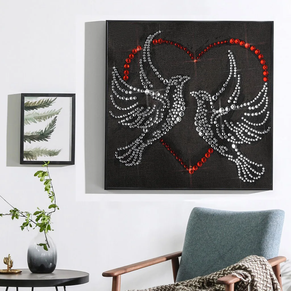 5D Fluorescent Rhinestone Point Drilling Painting pigeon Diamond Embroidery Cross Stitch Diamond Mosaic
5D Fluorescent Rhinestone Point Drilling Painting pigeon Diamond Embroidery Cross Stitch Diamond Mosaic