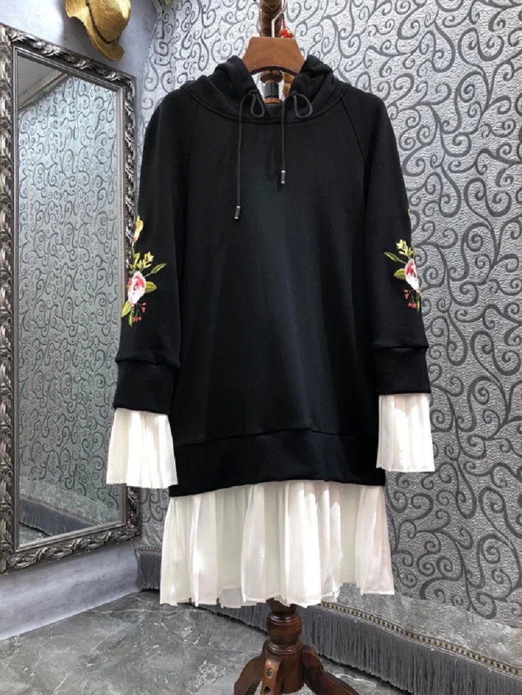 Hooded Sweatshirt Dress 2022 Spring Summer High Quality Casual Clothes Women Floral Embroidery White Pleated Color Block Dress
Hooded Sweatshirt Dress 2022 Spring Summer High Quality Casual Clothes Women Floral Embroidery White Pleated Color Block Dress