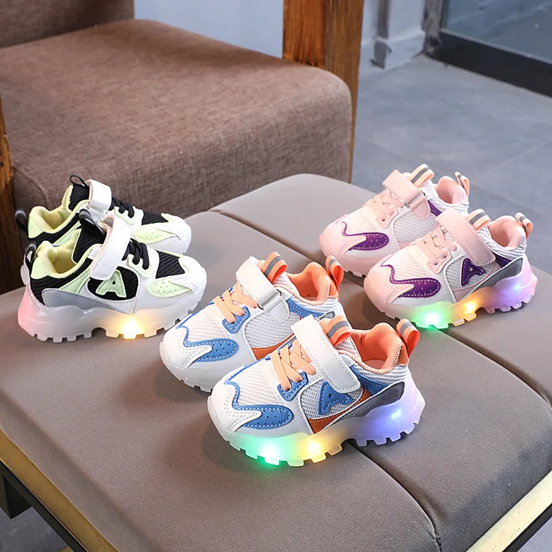 Baby Shoes 2021 Spring And Autumn Girls' White Shoes Korean Boys' Led Shoes Children's Sports Shoes Fashion 
Baby Shoes 2021 Spring And Autumn Girls' White Shoes Korean Boys' Led Shoes Children's Sports Shoes Fashion