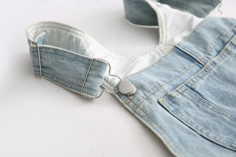 Women Jeans Light Blue Jumpsuit Summer Rompers Denim Overalls Straight Leg Loose Large Size Casual
Women Jeans Light Blue Jumpsuit Summer Rompers Denim Overalls Straight Leg Loose Large Size Casual