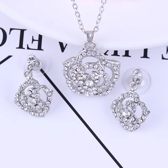 Popular Necklace Earrings suit Rose Earrings suit accessories 
Popular Necklace Earrings suit Rose Earrings suit accessories