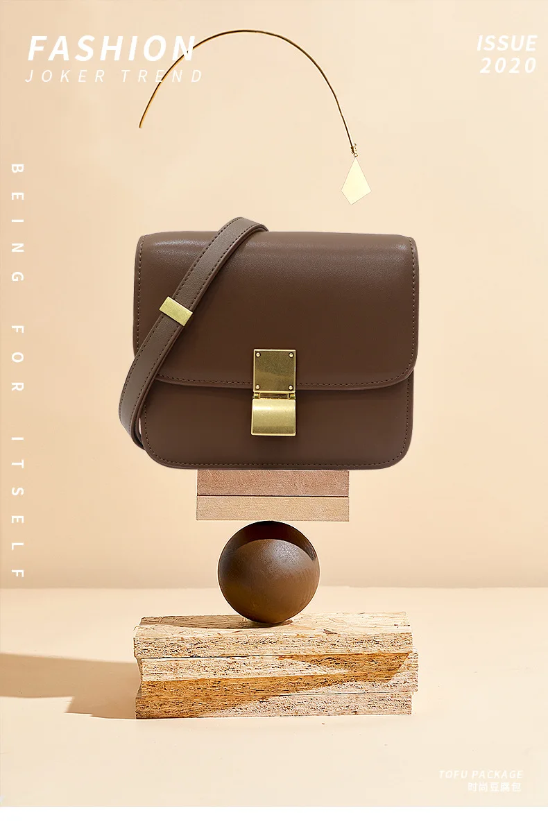 Retro classic luxury tofu bag trendy fashion lock star the same style all-match leather small square bag shoulder diagonal bag
Retro classic luxury tofu bag trendy fashion lock star the same style all-match leather small square bag shoulder diagonal bag