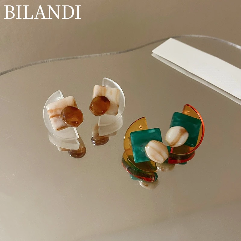 Bilandi S925 needle Delicate Jewelry Resin Earrings 2021 New Trend Irregular Vintage Temperament Stud Earrings For Women
Bilandi S925 needle Delicate Jewelry Resin Earrings 2021 New Trend Irregular Vintage Temperament Stud Earrings For Women