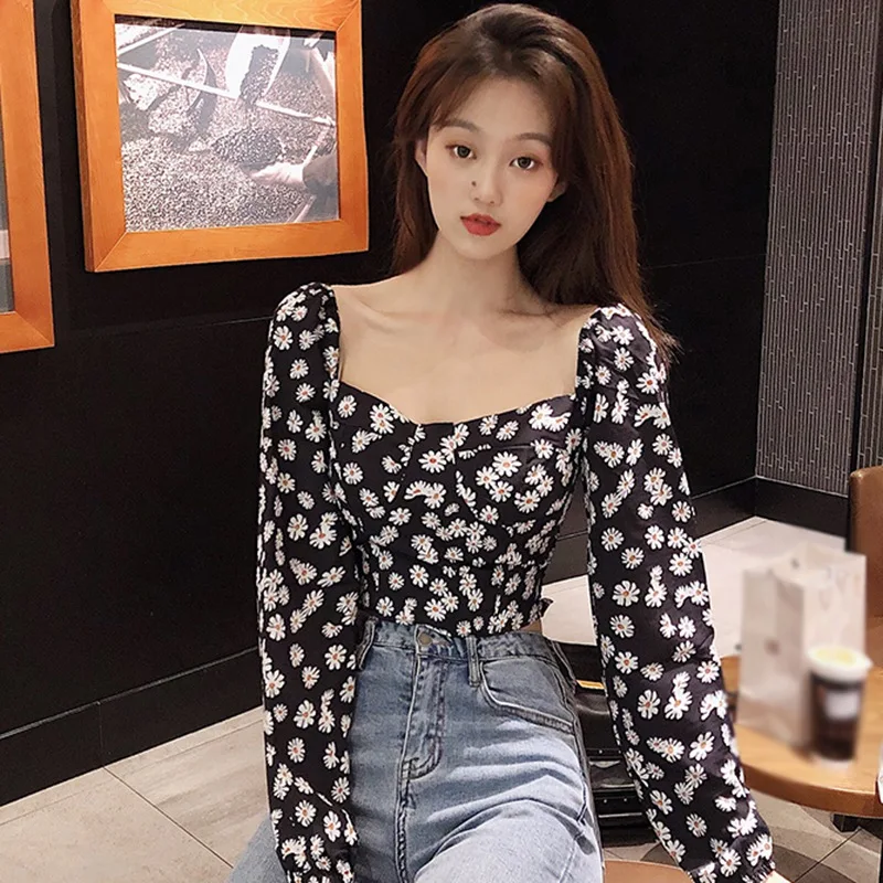 Summer Ladies Korean Women's Daisy Print Square Collar Sexy Sweet Navel Exposed Long Sleeves Chiffon Shirt Blouse
Summer Ladies Korean Women's Daisy Print Square Collar Sexy Sweet Navel Exposed Long Sleeves Chiffon Shirt Blouse