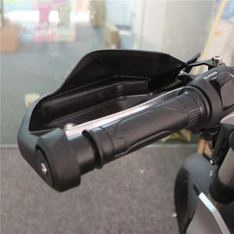 For Honda CB250R CB300R 2018-2021 Motorcycle Handle Bar Hand Guard Handguards Protector Brake Clutch Protecor Wind Shield
For Honda CB250R CB300R 2018-2021 Motorcycle Handle Bar Hand Guard Handguards Protector Brake Clutch Protecor Wind Shield