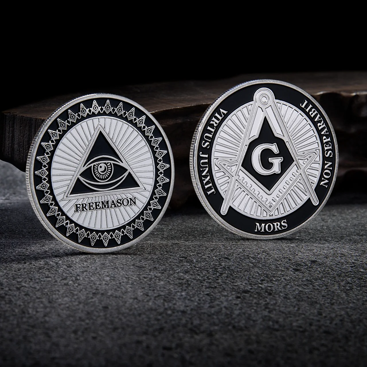 European Masonic Eye of Heaven Commemorative Coin Masonic Fraternity Coin Collection Coin Home Decoration Coins Collectibles
European Masonic Eye of Heaven Commemorative Coin Masonic Fraternity Coin Collection Coin Home Decoration Coins Collectibles