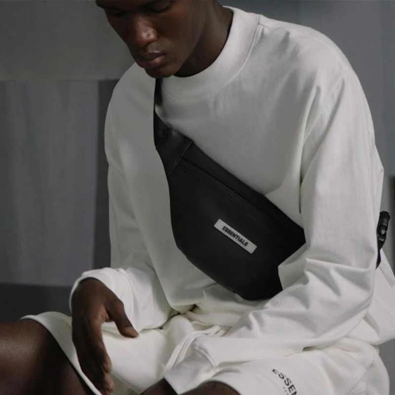 2020 New Messenger bag Cross Shoulder fog Phone Bags essentials kanye west jerry lorenzo Streat fashion hip hop Crossbody Bag
2020 New Messenger bag Cross Shoulder fog Phone Bags essentials kanye west jerry lorenzo Streat fashion hip hop Crossbody Bag