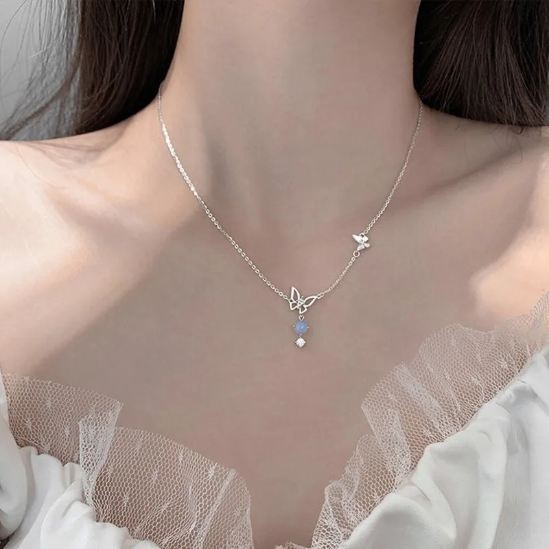 Fashion Blue Crystal Gradient Butterfly Necklace Women's Necklace Animal Tassel Necklace Girl's Party Jewelry Birthday Gift
Fashion Blue Crystal Gradient Butterfly Necklace Women's Necklace Animal Tassel Necklace Girl's Party Jewelry Birthday Gift