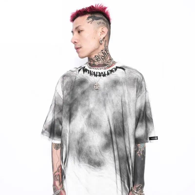 Summer Mens Tshirt Retro High Street Graffiti Short Sleeve T-shirt Hip Hop Oversize Tshirts Sports Casual Tops For Men And Women
Summer Mens Tshirt Retro High Street Graffiti Short Sleeve T-shirt Hip Hop Oversize Tshirts Sports Casual Tops For Men And Women