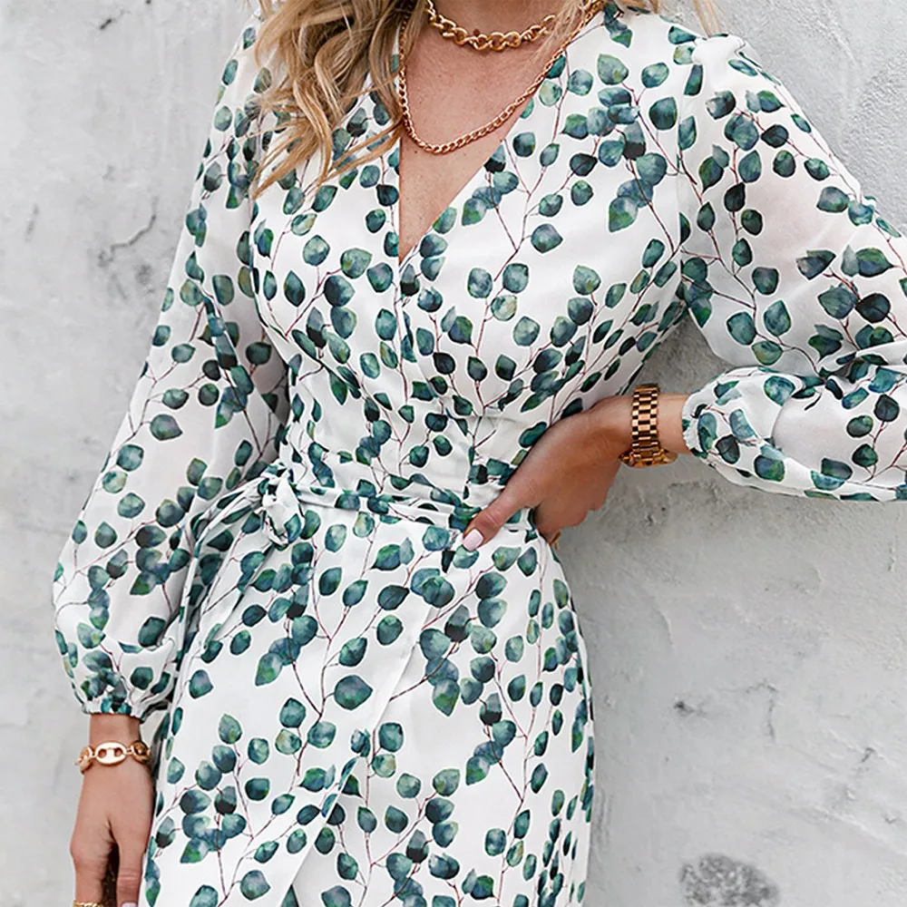 Woman Elegant Green Leaf Print Dress Sexy Spring Long-sleeved V-neck Women Dresses 2021 Office Wrap Lace-up A-line Loose New
Woman Elegant Green Leaf Print Dress Sexy Spring Long-sleeved V-neck Women Dresses 2021 Office Wrap Lace-up A-line Loose New