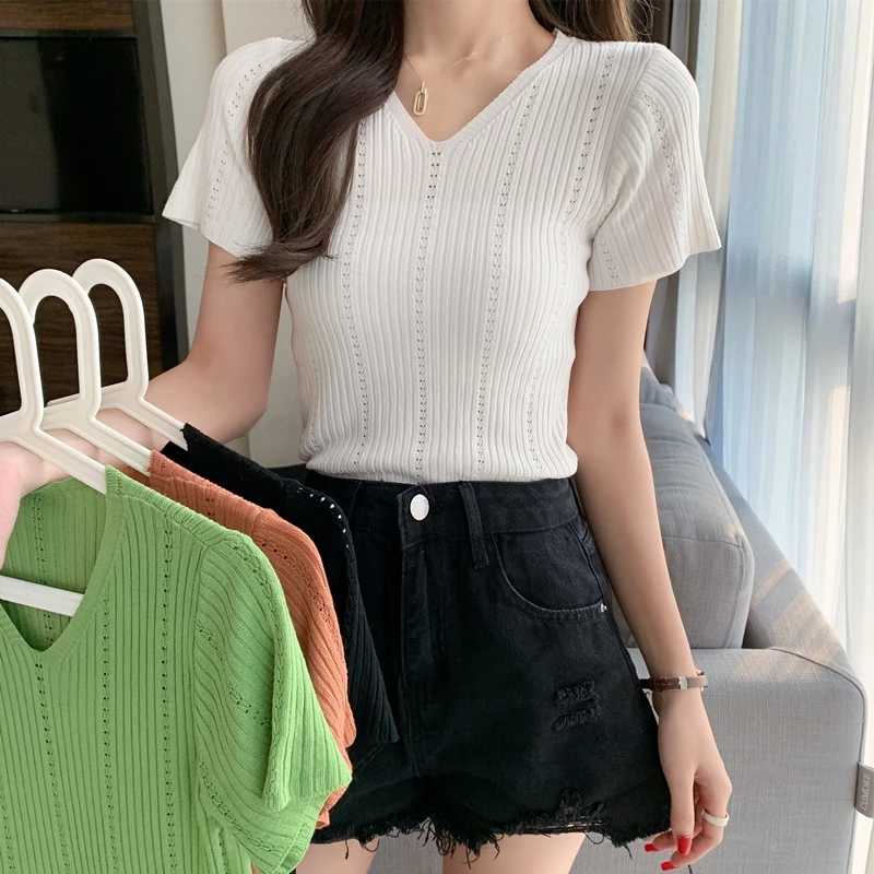 2021 New Ice Silk Short Sleeve T-shirt Knitwear Women's Summer Internet Celebrity Ins Fashion Design Sense Niche French Style
2021 New Ice Silk Short Sleeve T-shirt Knitwear Women's Summer Internet Celebrity Ins Fashion Design Sense Niche French Style