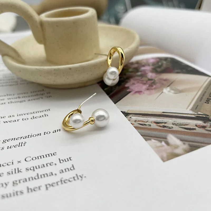 Personality Gold Color Irregular Geometric Pearl Stud Earring for Women Metal Small Piercing Earrings Trendy Jewelry
Personality Gold Color Irregular Geometric Pearl Stud Earring for Women Metal Small Piercing Earrings Trendy Jewelry