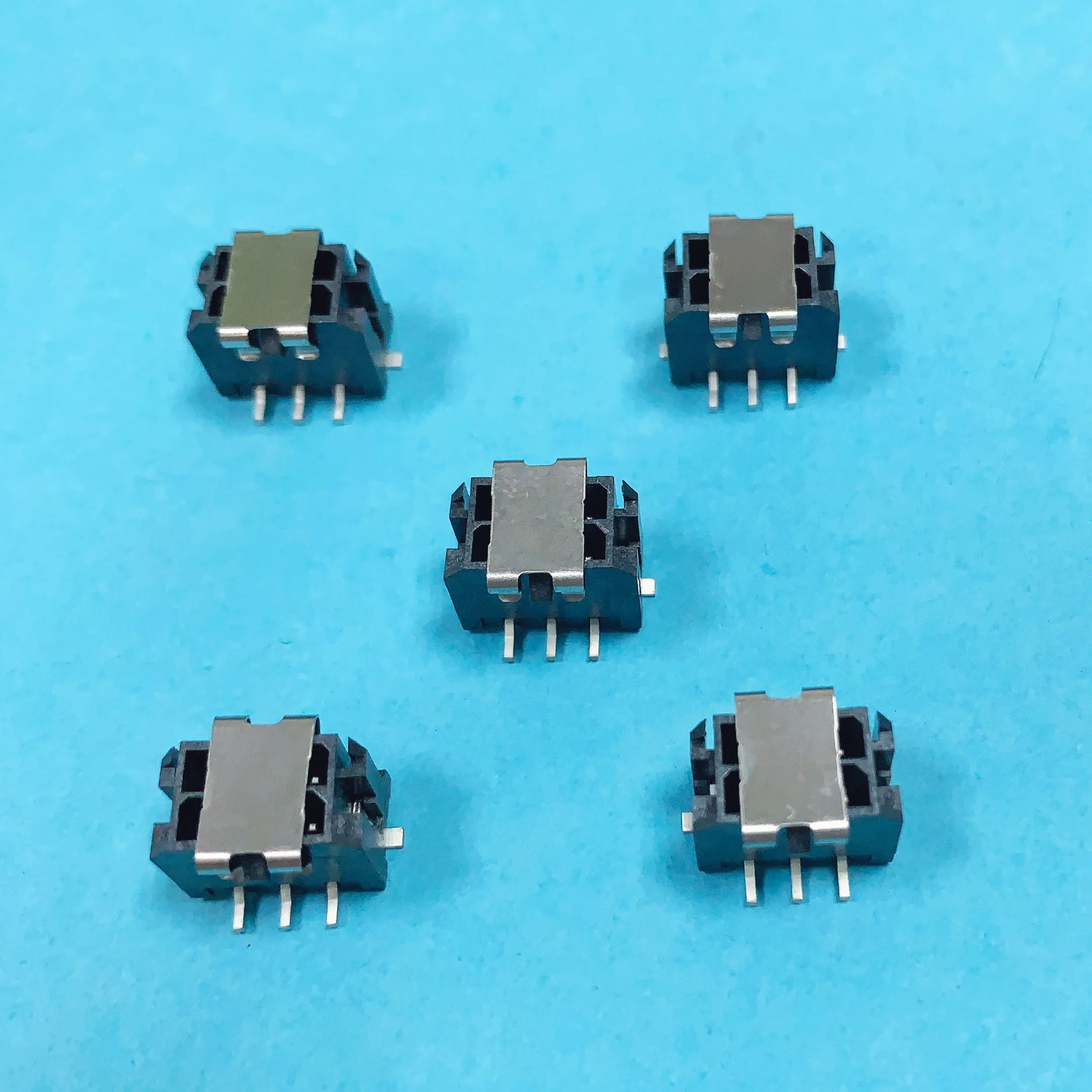 Micro-Fit 3.0 Vertical Header, 3.00mm Pitch, Dual Row, 6 Circuits, with Solder Tab, Tin, Glow-Wire Capable,43045-0618
Micro-Fit 3.0 Vertical Header, 3.00mm Pitch, Dual Row, 6 Circuits, with Solder Tab, Tin, Glow-Wire Capable,43045-0618