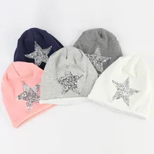 Womens New Casual Beanie Hat Fashion Silver Sequins Star Slouchy Beanies Female Winter Warm Polyester Slouchy Plain Cap