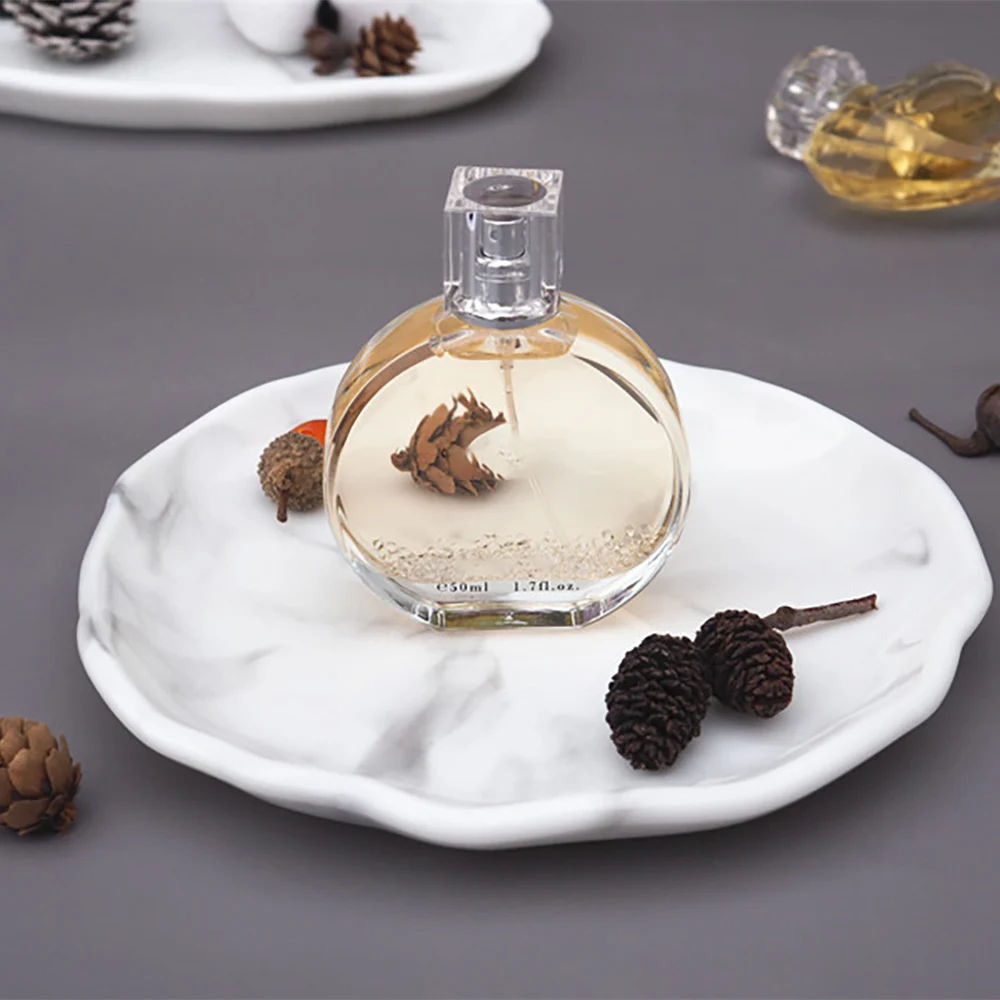 DIY Irregular Oval Round Silicone Casting Mould Craft Making Tools Epoxy Resin Casting Mold Ashtray Tray Jewelry Plate Dish Mold
DIY Irregular Oval Round Silicone Casting Mould Craft Making Tools Epoxy Resin Casting Mold Ashtray Tray Jewelry Plate Dish Mold