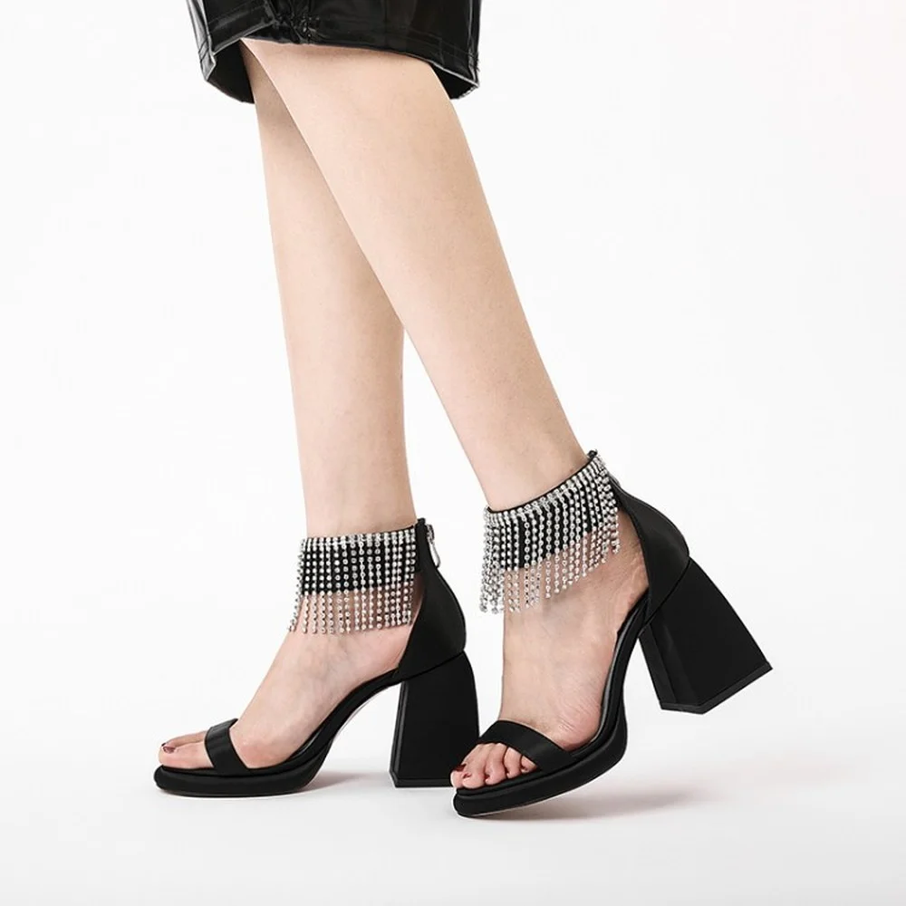 Hot Sale Womens Open Toe Genuine Leather Rhinestones Tassels Sandals Hoof High Heel Shoes Ankle Belt Luxury 3Colors Plus Size
Hot Sale Womens Open Toe Genuine Leather Rhinestones Tassels Sandals Hoof High Heel Shoes Ankle Belt Luxury 3Colors Plus Size