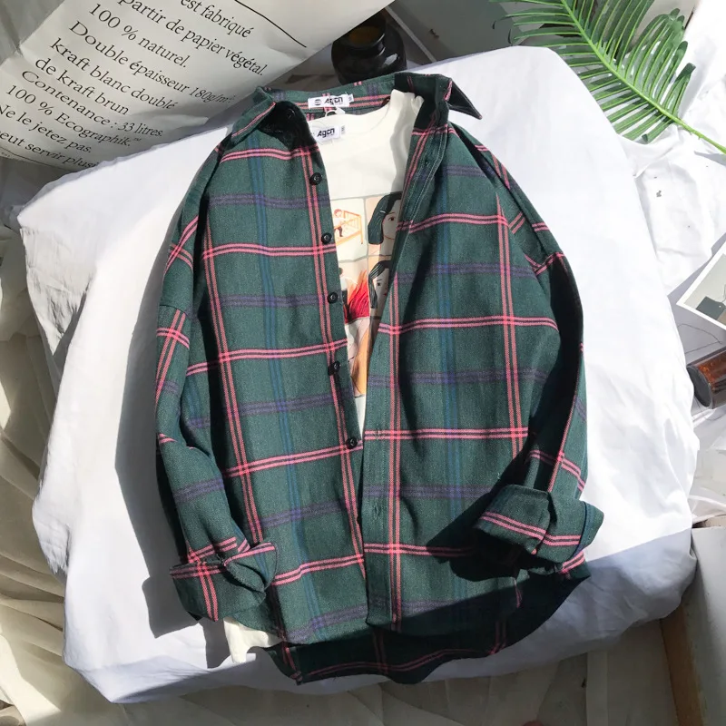 Japanese spring and autumn new checkered shirt men's longsleeved Korean version of small fresh chic inch shirt loose retro shirt
Japanese spring and autumn new checkered shirt men's longsleeved Korean version of small fresh chic inch shirt loose retro shirt