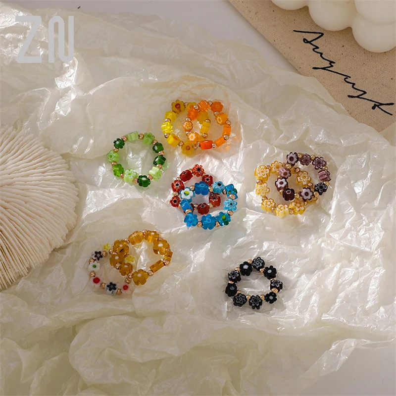 ZN Korea Colorful Acrylic Small Flower Rings Splicing Elastic Translucent Round Beaded Finger Ring for Women Jewelry Gift
ZN Korea Colorful Acrylic Small Flower Rings Splicing Elastic Translucent Round Beaded Finger Ring for Women Jewelry Gift
