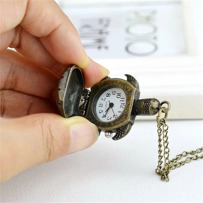 Retro flip pocket watch hanging watch creative gift students quartz watch lovely turtle watch
Retro flip pocket watch hanging watch creative gift students quartz watch lovely turtle watch