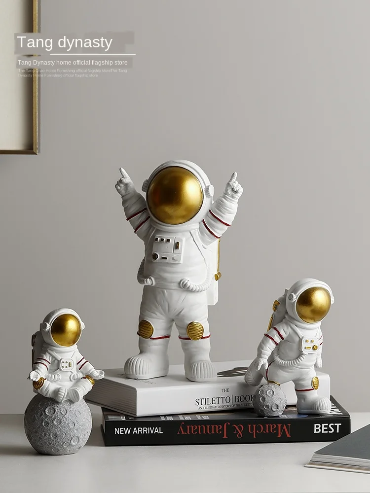 Small decoration household ornaments lovely astronauts astronaut bedroom children's room desktop soft installation
Small decoration household ornaments lovely astronauts astronaut bedroom children's room desktop soft installation