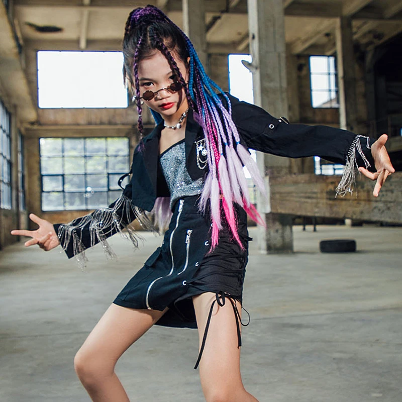 New Girls Modern Hip Hop Suit Sequin Vest Long Sleeve Fringe Tops Kids Jazz Dancing Clothing Street Dance Stage Outfits 2021
New Girls Modern Hip Hop Suit Sequin Vest Long Sleeve Fringe Tops Kids Jazz Dancing Clothing Street Dance Stage Outfits 2021