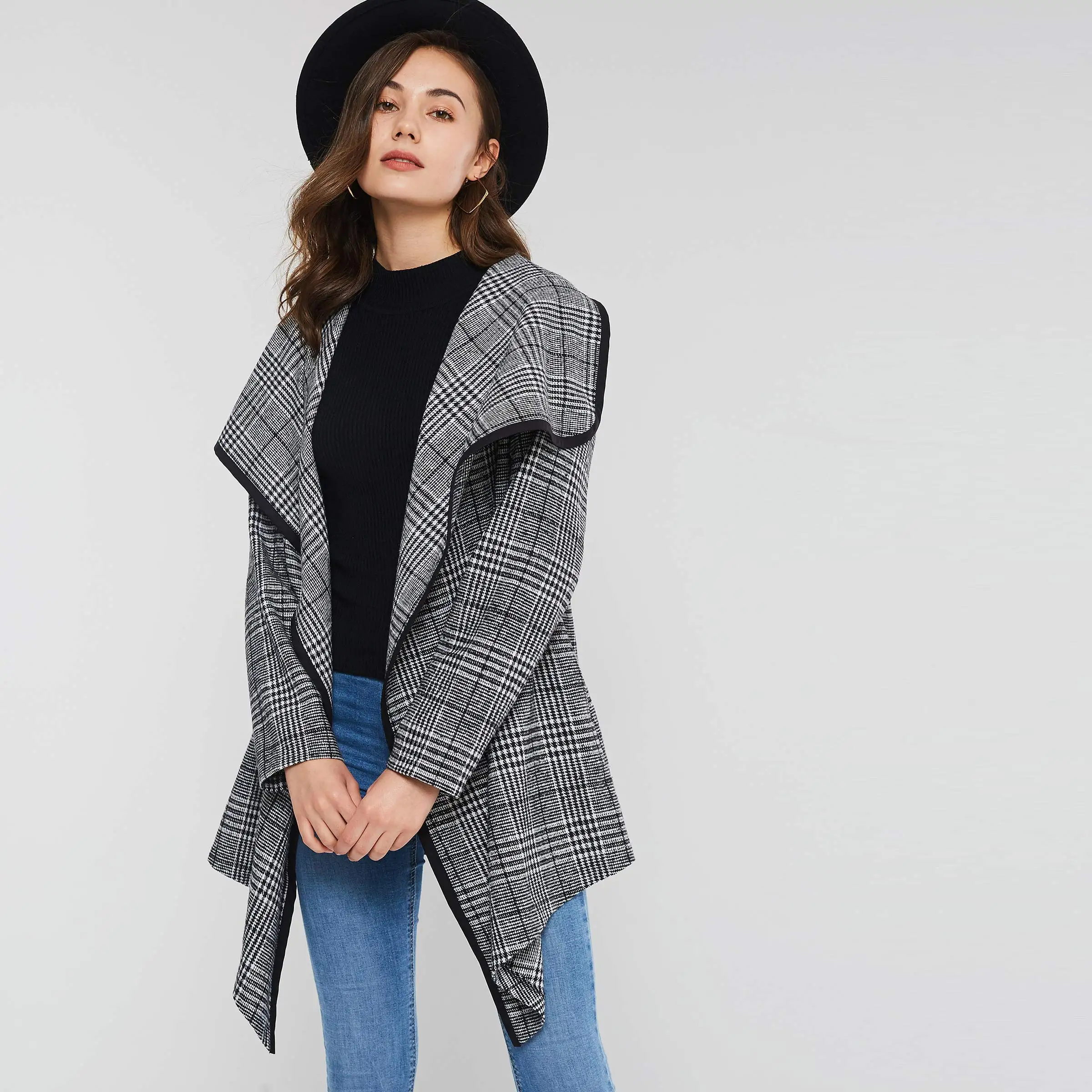 Plaid Wool Coat Women Vintage Elegant Asymmetric Outerwear Loose High Street Hot Sale Fashion Autumn Winter Chic Casual Overcoat
Plaid Wool Coat Women Vintage Elegant Asymmetric Outerwear Loose High Street Hot Sale Fashion Autumn Winter Chic Casual Overcoat